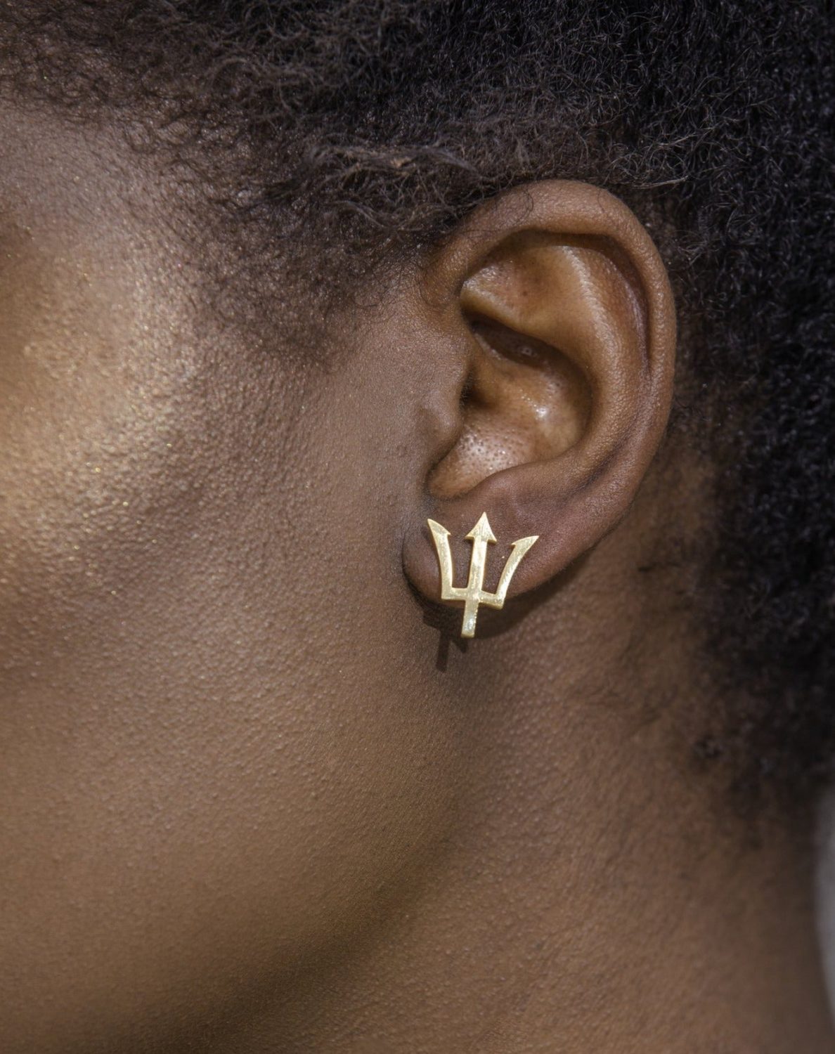 Buy MEENAZ Solitaire Single Stone Diamond Black Silver Gold Blue Magnetic  Piercing Stainless Steel Hoop Bali Stud Earrings Combo pack set Earing Ear  rings men boys girls Women MENS EARRINGS COMBO M78